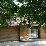 Western 홀리데이파크 바르베레이상술피스