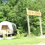 Western 홀리데이파크