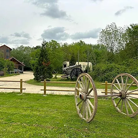 Western Holiday park Barberey-Saint-Sulpice